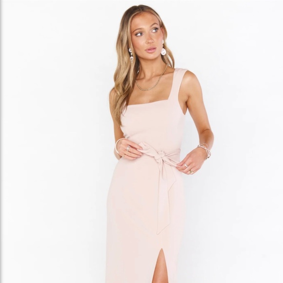 Paris Gown - Picture 1 of 3